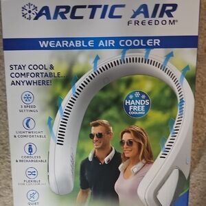 Arctic Air Wearable Cooler